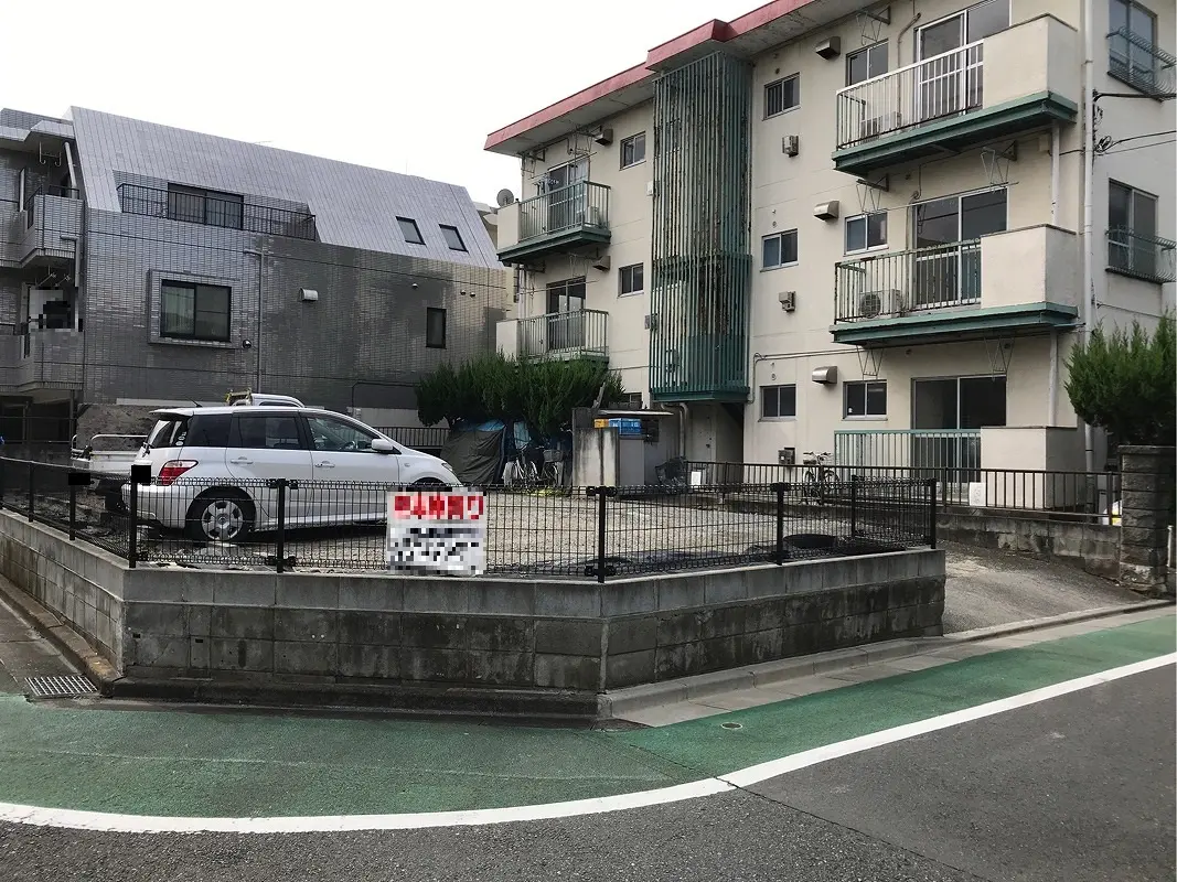 板橋区高島平２丁目　月極駐車場